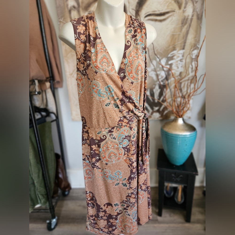 Merona Tan and Brown Paisley Wrap Dress size large